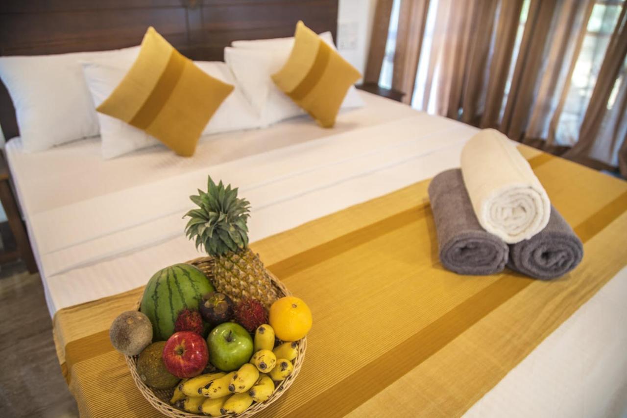 Wadula Safari - Yala Villa Kataragama Buitenkant foto